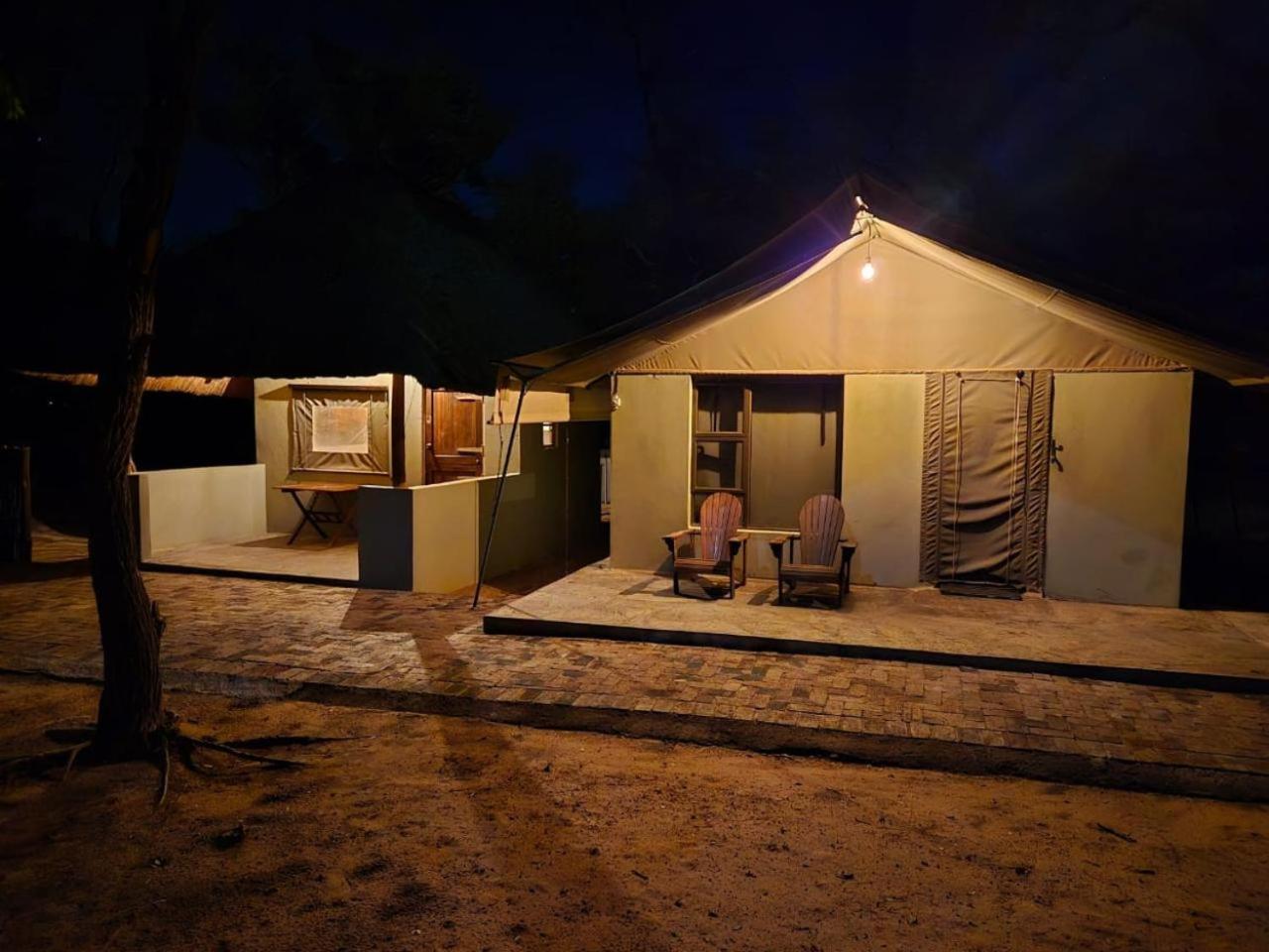 ואלווטר Kigeni Safari Lodge & Spa חדר תמונה